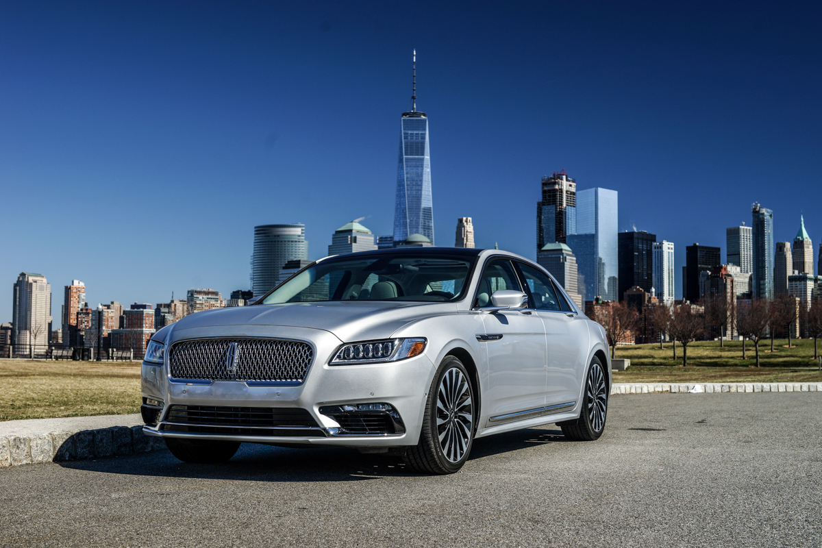 2017 Lincoln Continental Black Label Chalet Edition